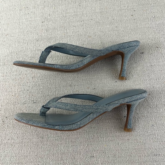 Good American Denim Thong Mule Sandal size 7 - Picture 5 of 8